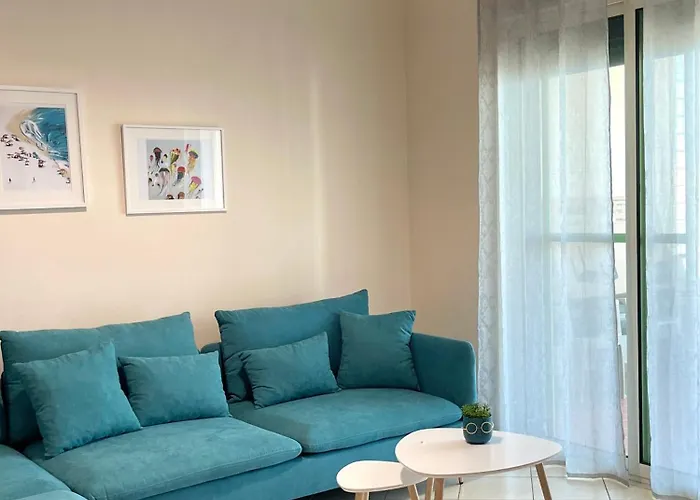 公寓 Elen Sea View *