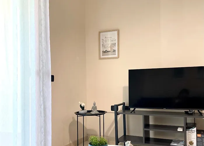 公寓 Elen Sea View *