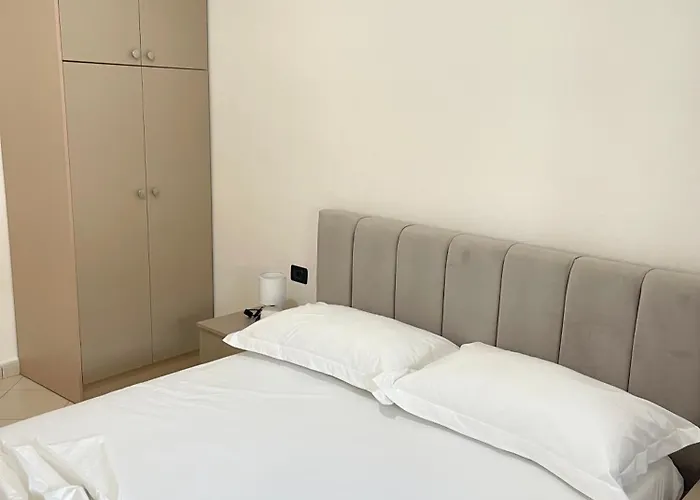 公寓 Elen Sea View *